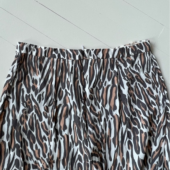Wilfred Animal Print Midi Skirt - Picture 2 of 4